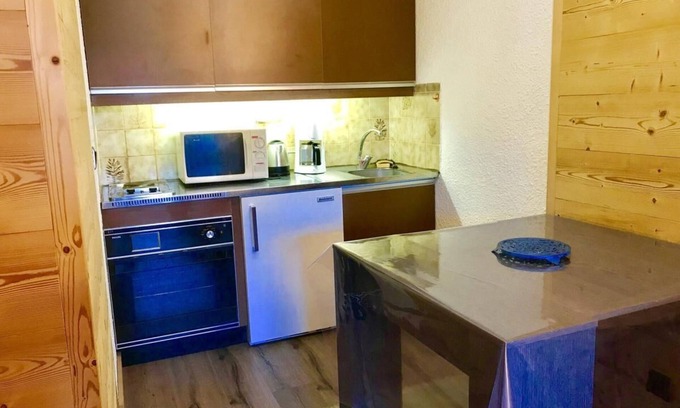 Correncon-en-Vercors Apartment | Wifi, 1st floor, tv, 24m², Villard de Lans