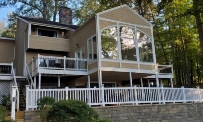 North Shore House | Wifi, hot tub, pool table, air hockey, and fully loaded boat house!. This is Lake Lxury!