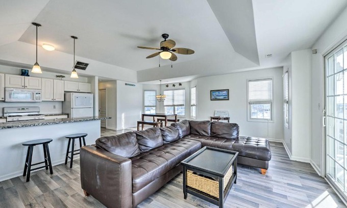 Wildwood Apartment | Wildwood Condo Walk to Beach and Water Parks!