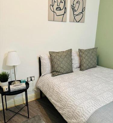 Harlesden Apartment | Willesden J Guest Home 4