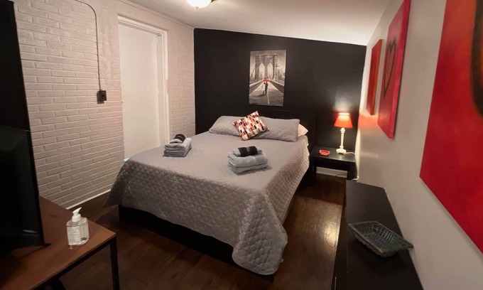 Vollintine-Evergreen Apartment | Willett 3 Adorable studio