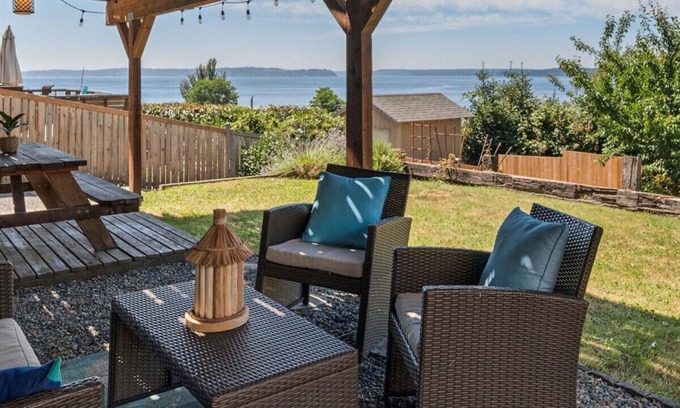 Alki House | William's Retreat Ocean view -Great for Long Term