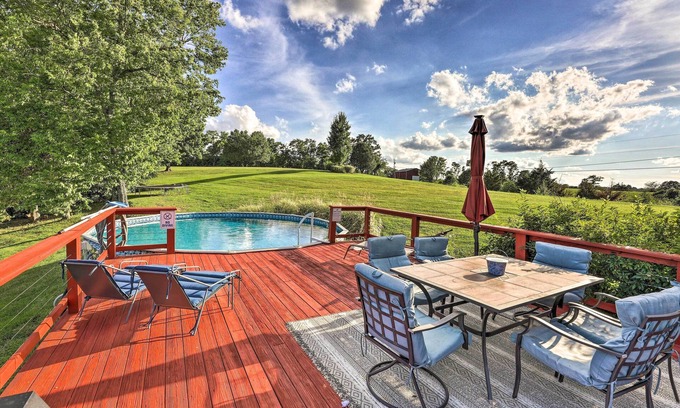 Williamstown House | Williamstown Gem w/Private Pool & Hot Tub!