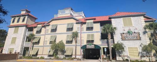 Murrells Inlet Hotel | Willow Lodge