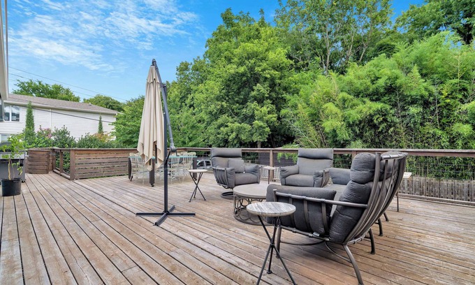 Fayetteville House | Wilson Park Spa home, sauna and walking trails