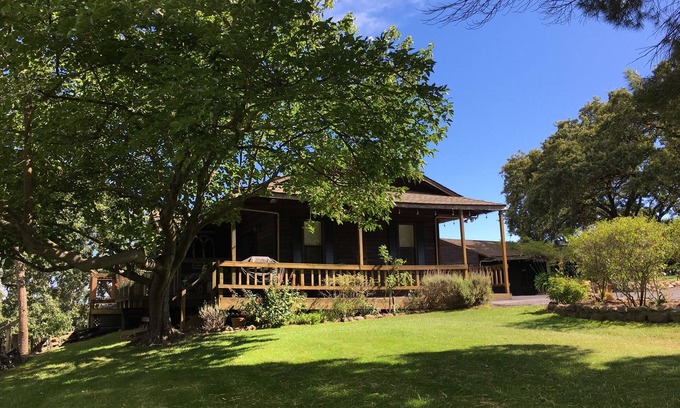 Sonoma Cottage | Windhaven Cottage Overlooking the Carneros Vineyards