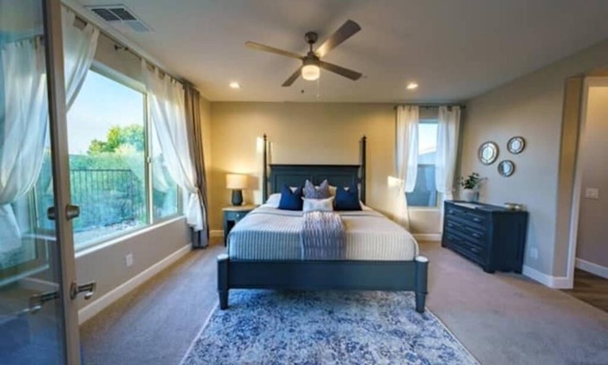 Clarkdale House | Wine Country, Clarkdale Luxury Full House Near Sedona with Parking
