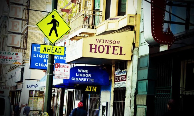 Mid-Market Hotel | Winsor Hotel