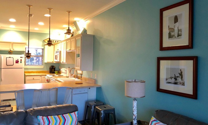 Pensacola Beach Condo | Winter Lease Available now.🏖️☀️