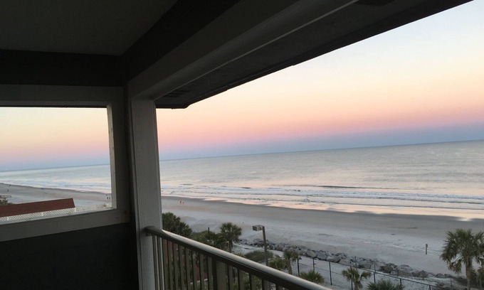 Myrtle Beach Condo | WINTER SPECIAL! TOP FLOOR CORNER OCEANFRONT CONDO-PANORAMIC VIEWS-COZY COMFORT!