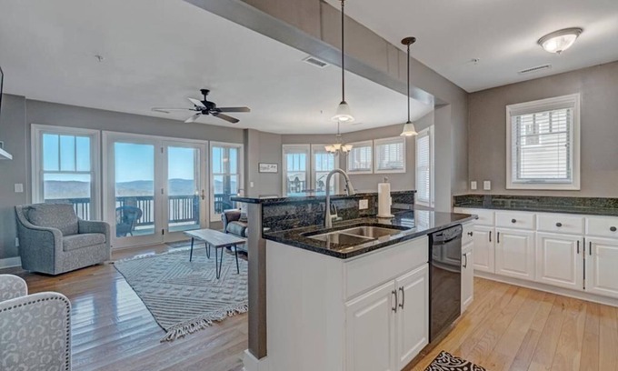 Banner Elk Condo | Wintergreens R1612- Mountain Condo, Mountain View, Gated Resort, Indoor/Outdoor Pools and Hot T.
