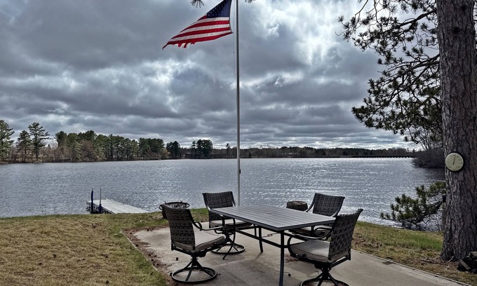 Tomahawk House | Wisconsin River, Lake Mohawksin, W/D, Firepit, Fishing, Snowmobile, ATV/UTV