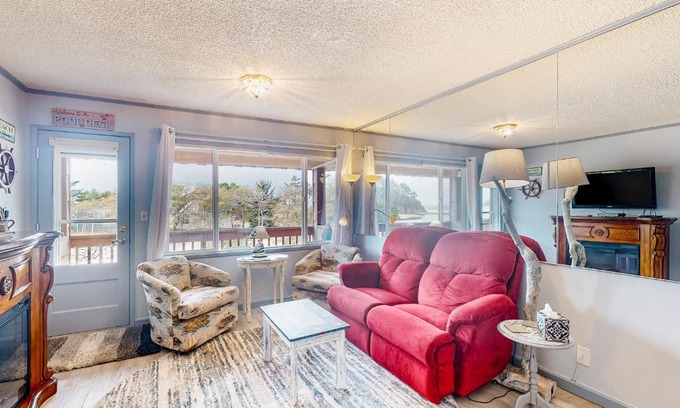 Neskowin Apartment | Wish You Were Here
