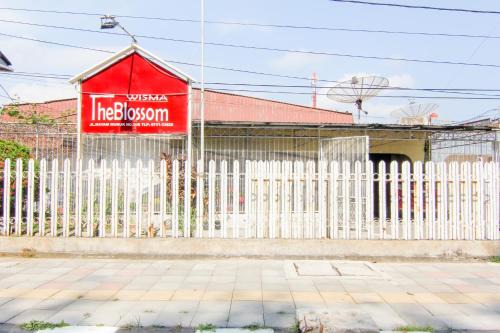 Padang House | Wisma TheBlossom