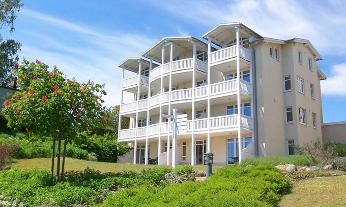Gohren Apartment | With sea view and balcony, use of swimming pool and sauna - Sea view apartment 27