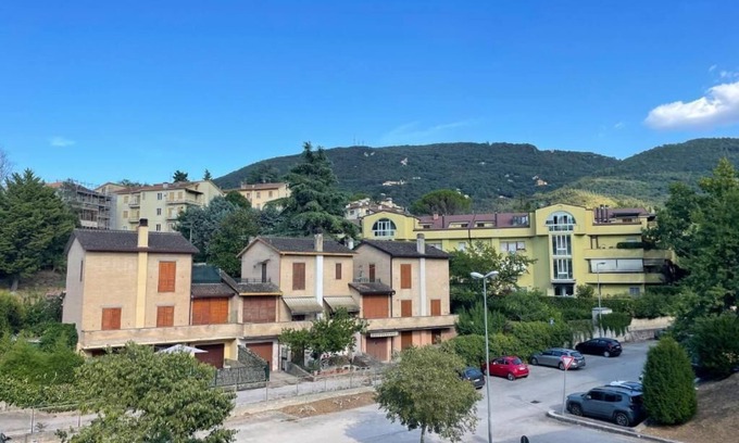 Spoleto Apartment | Within walking distance of the historic center, comfortable in a quiet area with parking