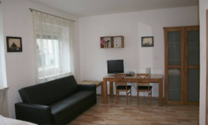 Dambach Apartment | Wohnung 1 - Erdgeschoss