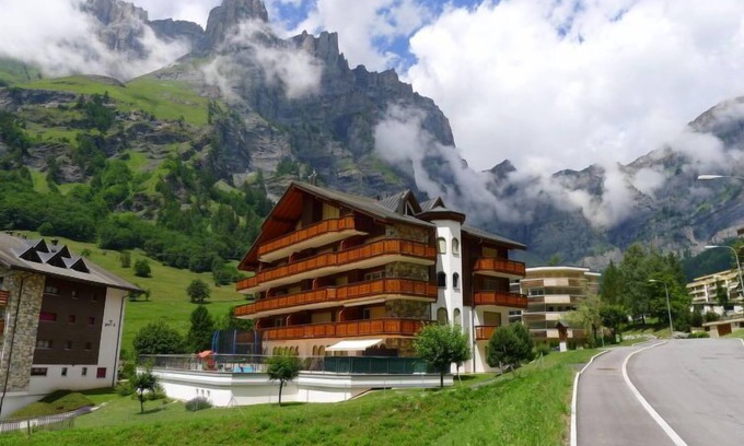 Leukerbad Apartment | Wohnung 13 by Interhome