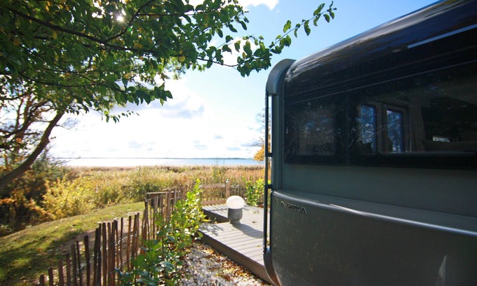 Luetow House | Wohnwagen auf Gnitz am Achterwasser