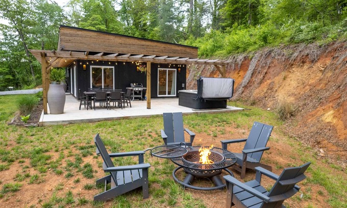 Webster House | Wolfhaven - Custom Home in the Heart of the Smokies! With a Hot Tub!