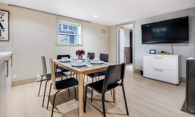 Dunbar House | Wonderful 3-Bedroom House Dunbar near UBC