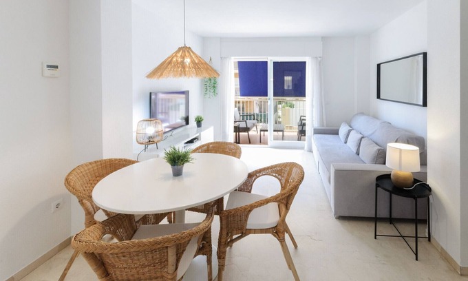 Grao de Gandia Apartment | Wonderful apartment with charm, a few meters from the beach.