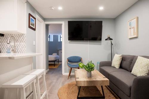 Fenway–Kenmore Apartment | Wonderful Back Bay 1 Bed with Short walk to Fenway