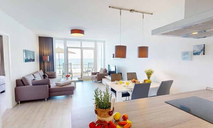 Pelzerhaken Apartment | Wonderful, bright sea view vacation apartment in Südkap Pelzerhaken