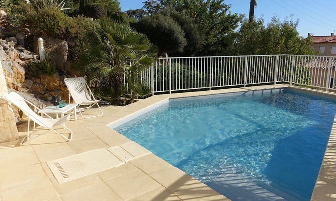 Saint-Pierre-la-Mer House | Wonderful private villa for 6 guests with A/C, private pool, WIFI, TV and terrace