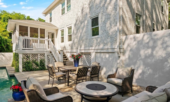 King City House | Wonderful home with private pool located on the Southend of Saint Simons Island.