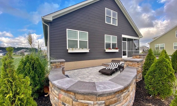 Lewes House | Wonderful home with porch & courtyard - 5 mi to Lewes - 3bd,3ba Sleeps 6