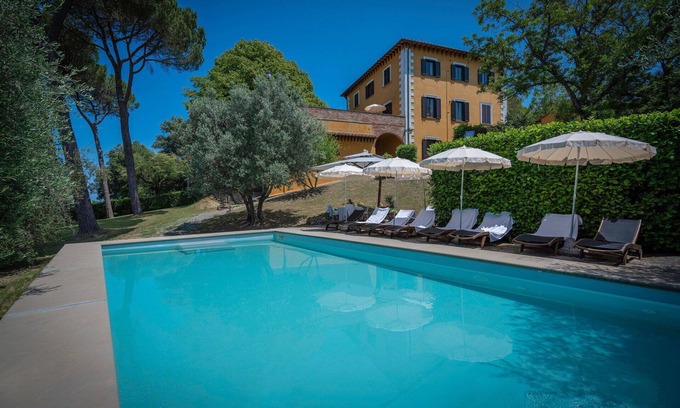 Chiusi Villa | Wonderful private villa with private pool, hot tub, WIFI, A/C, TV, terrace, panoramic view, parking