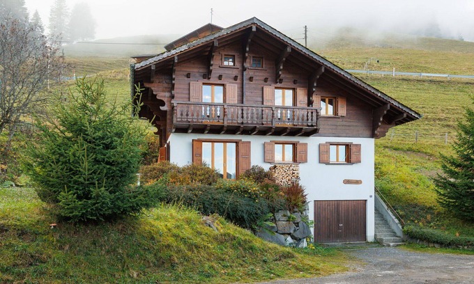 Val d'Illiez House | Wonderful private villa for 8 guests with WIFI, TV, terrace and parking