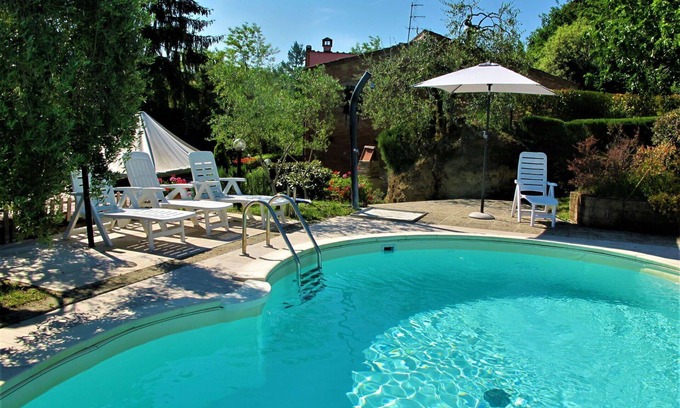 San Miniato House | Wonderful private villa for 9 people with WIFI, private pool, TV, patio and parking
