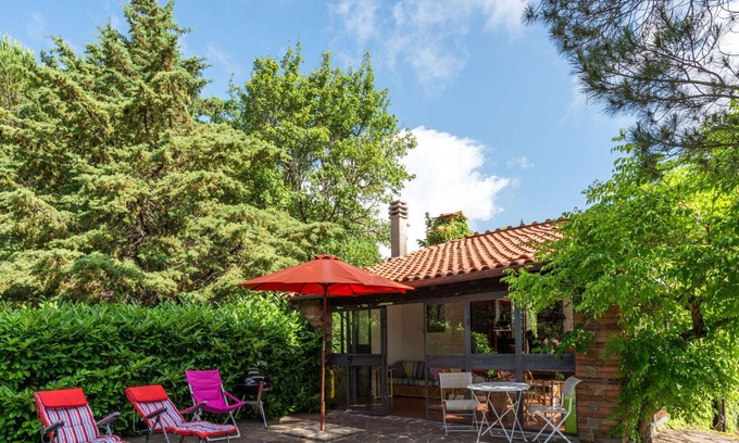 Montieri House | Wonderful private villa for 2 people with WIFI, patio, pets allowed and parking