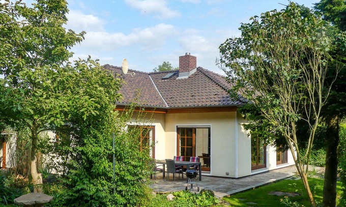 Murchin House | Wonderful private villa for 6 people with WIFI, TV, terrace and parking