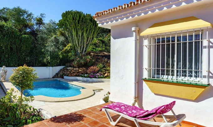 Monda House | Wonderful private villa for 4 guests with WIFI, private pool and terrace
