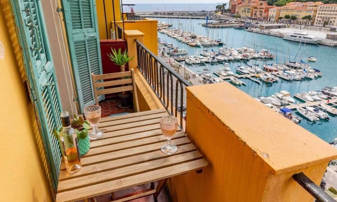 Quartier du Port Apartment | ✨Wonderful SEA VIEW on the port, balcony S-O ✨