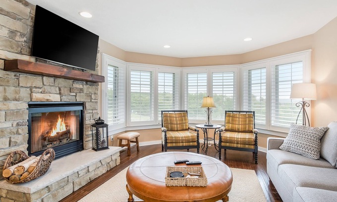 Thompsonville House | Wonderful Ski-in/Ski-out Townhome W/Shared Pool, Free WiFi, & Modern Decor