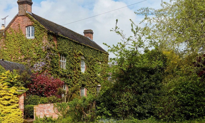 Dalbury Lees House | Wonderful villa for 10 people with WIFI and TV