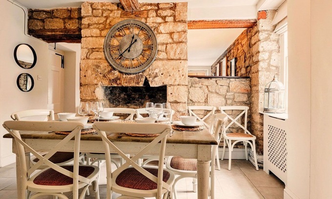 Rodborough House | Wonderful villa for 4 people with WIFI and pets allowed