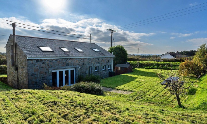 Saint Erth Praze House | Wonderful villa for 5 people with WIFI and pets allowed