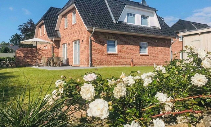 Tating House | Wonderful villa for 6 people with WIFI, TV, terrace and pets allowed