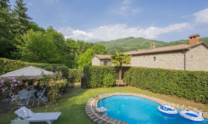 Pontito Villa | Wonderful villa for 8 people with WIFI, private pool, TV, balcony, pets allowed and panoramic v.