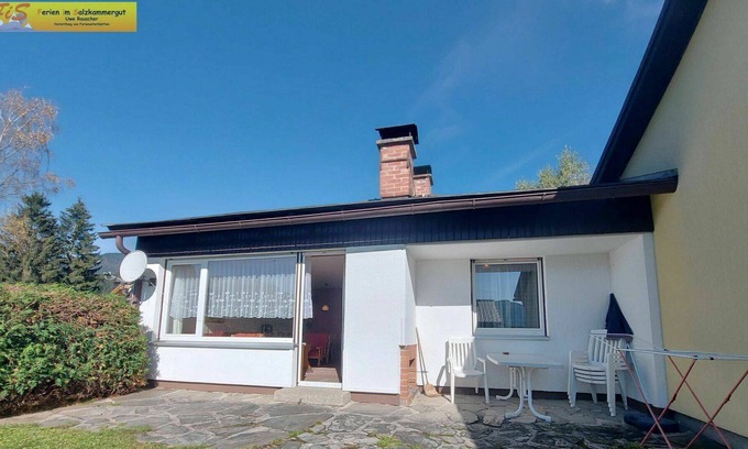 Bad Mitterndorf House | Wonderful villa for 6 guests with WIFI, TV, patio, pets allowed and parking