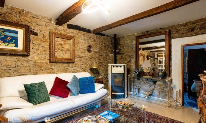 Ville San Pietro House | Wonderful villa for 6 people with A/C, WIFI, pets allowed and panoramic view