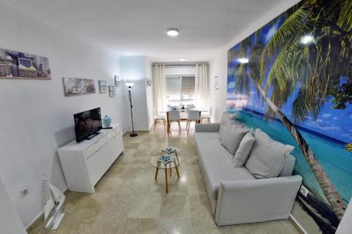 Perchel Sur Apartment | WonderStays Apartamentos Vela