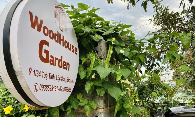 Bao Loc House | Wood House for rent with big balcony gardenview and lake view