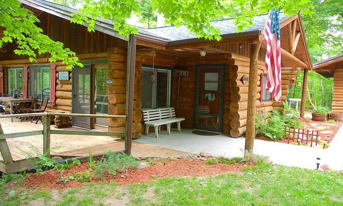Birchwood Cabin | Wooded Private -True Log Cabin on Pristine Spider Lake. Pontoon/Kayak options