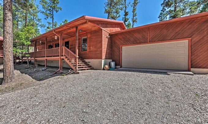 Ruidoso Cabin | Wooded Ruidoso Hideaway w/Deck: Ski, Hike & Golf!